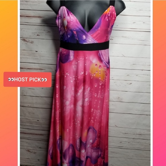 Chao Meng Dresses & Skirts - Chao Meng Floral Water Droplet V-Neck Maxi Dress
